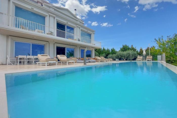 The Mansion,Stavrakia>>Heraklion,0 star
