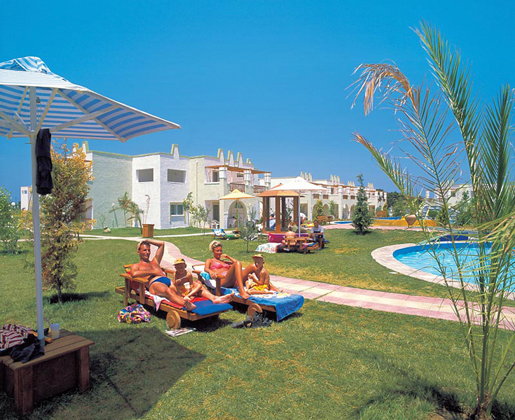 gaia royal hotel