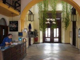 hotel doralba inn