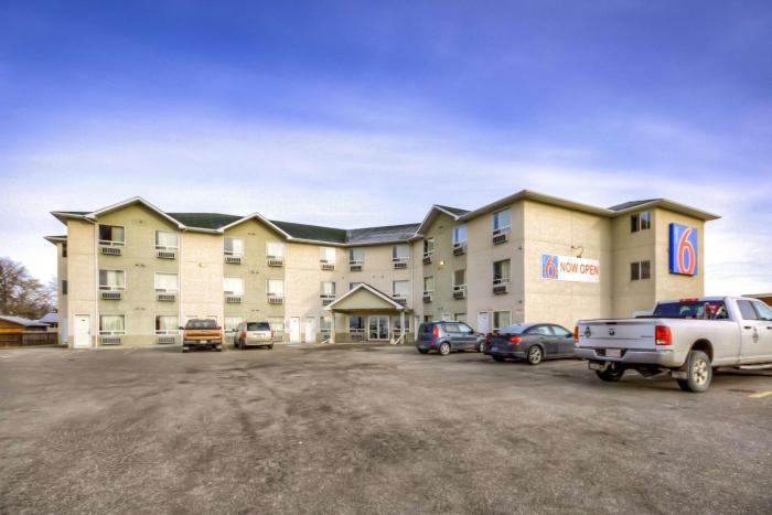 motel 6 regina sk