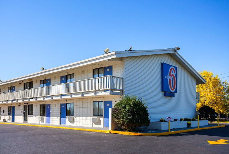 americas best value inn bangor