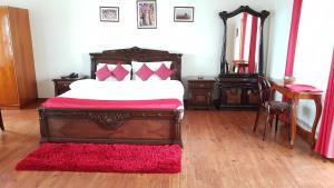 room-image