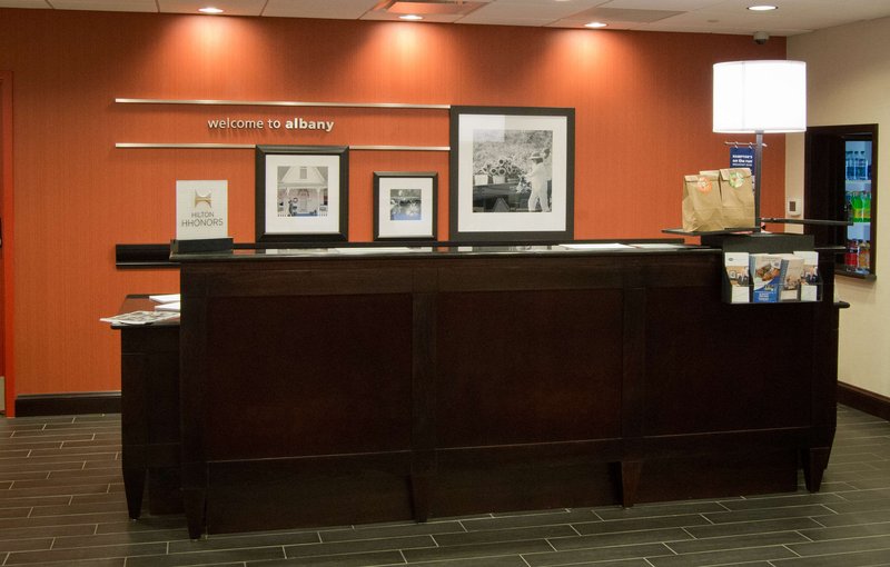 Hampton Inn & Suites Albany At Albany Mall,Dougherty County>>Albany,2.5 star