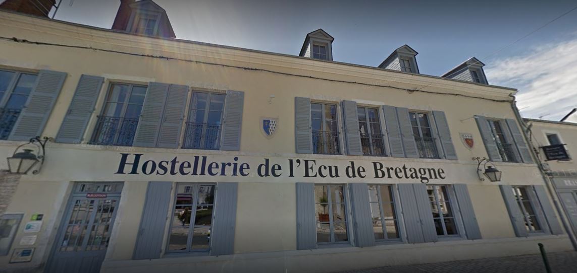 L'ecu De Bretagne,Baule>>Ardon,3 star