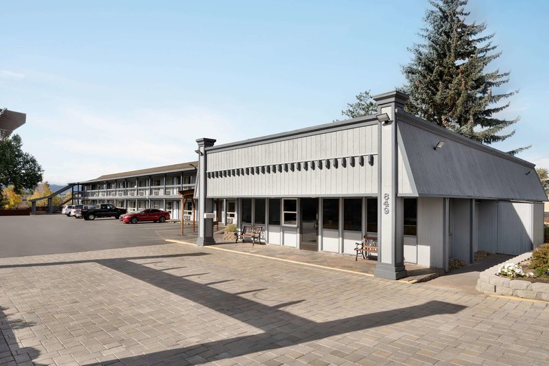 days inn by wyndham bend