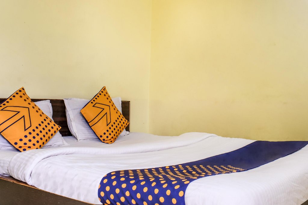 Spot On 67663 Hotel Maharaja,Rourkela>>Panposh,2 star