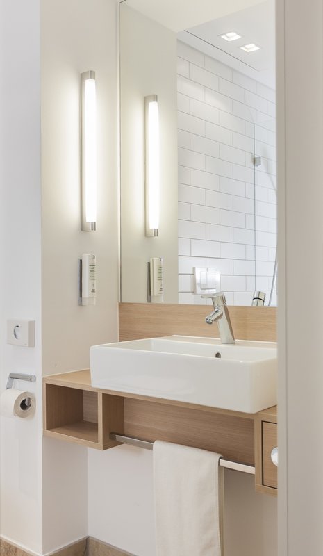 Kardinal Schulte Haus,Cologne>>Bergisch Gladbach,3 star