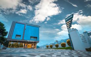 Athirappilly Rainland Resort,Chalakudy>>Athirapally,3 star