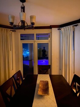 Villa Xona,Saint Lucia>>Castries,3 star