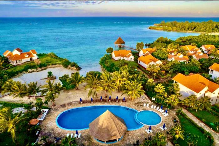 Azao Resort & Spa,,4 star