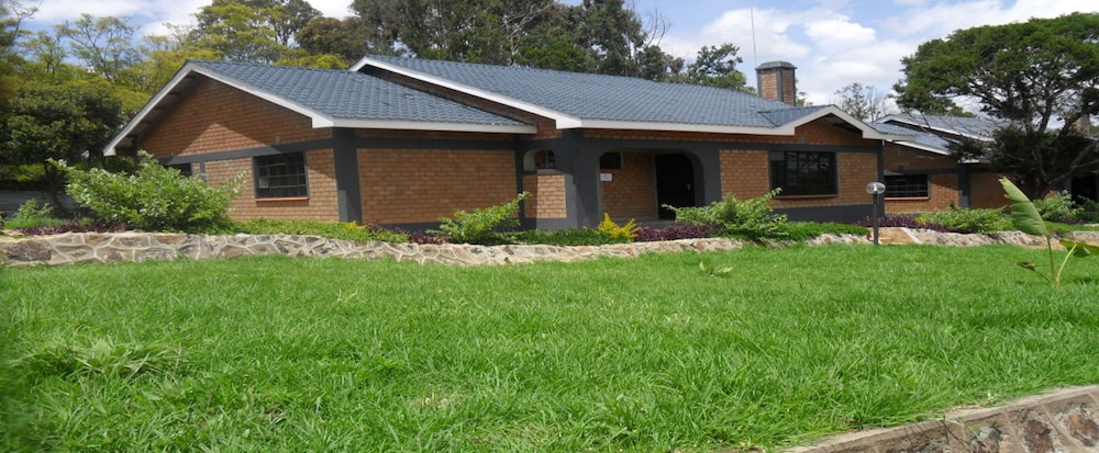 the old house nanyuki