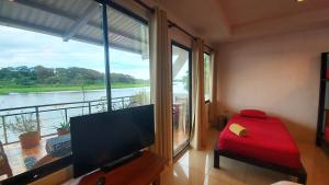tortuguero adventures guesthouse