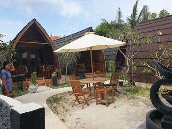 villa petinggian