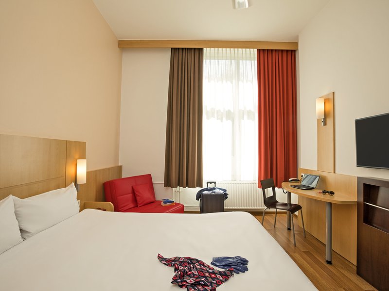 Ibis Berlin City Sud,Eichwalde>>Berlin,3 star