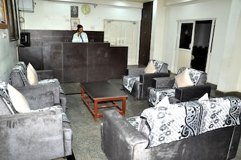 Cosmopolitan Cultural Centre,Kurnool>>Kolhapur,4 star