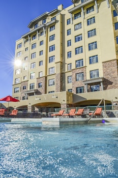 The Summit Hotel At Big Sky Resort
