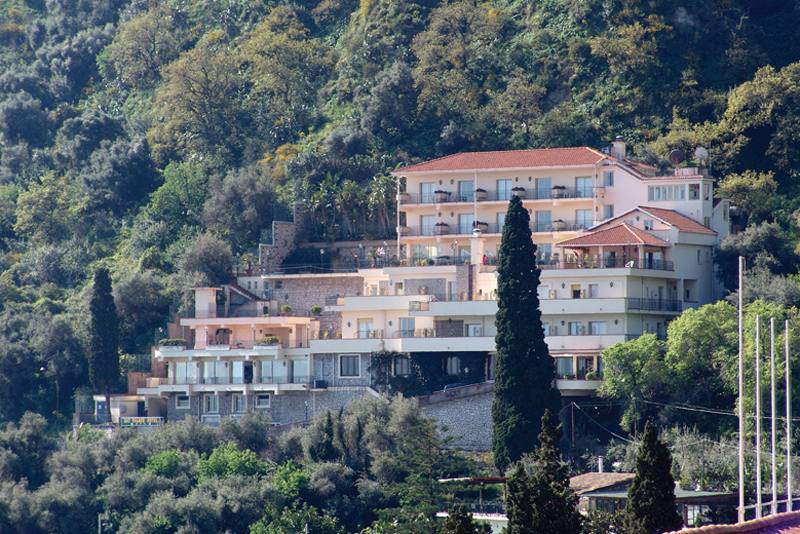 bay palace mazzaro
