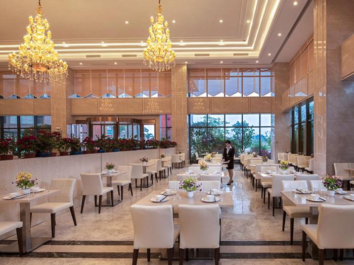 Vienna International Hotel (Guangdong Yunfu Emerging New City Plaza Store),Xinxing County>>Yunfu,4 star