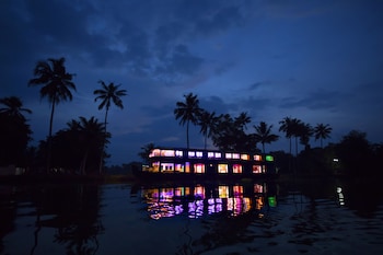 Kerala Luxury House Boat