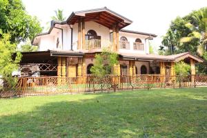 Xotic Resort,,3 star