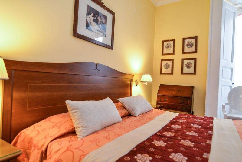 Akropolis Hotel,Martina Franca>>Bari,4 star