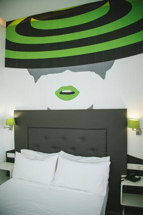 Oh Nice Revellin Ceuta,,3 star