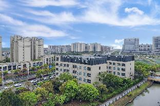 Ji Hotel (Shanghai Lingang New Town),,3 star