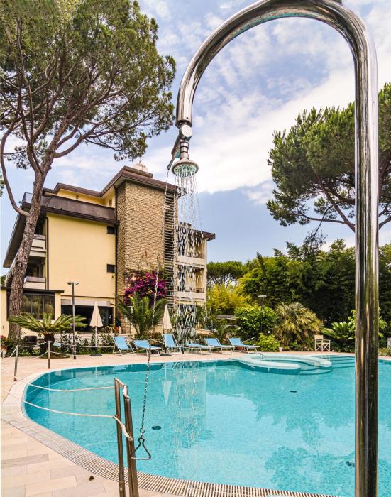 Hotel Nedy,Forte Dei Marmi>>Florence,3 star