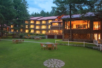 Welcomhotel By Itc Hotels, Pine N Peak, Pahalgam,Pahalgam>>Kishtwar,5 star