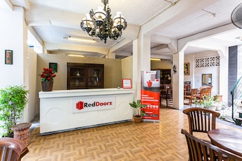 reddoorz urip sumoharjo solo