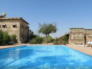 Chandelao Garh,Binawas>>Bilara,3 star