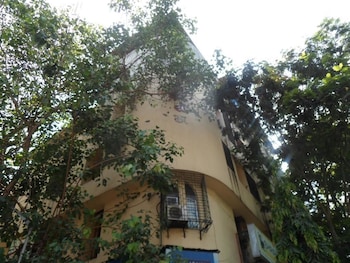 Hotel Karishma Dadar