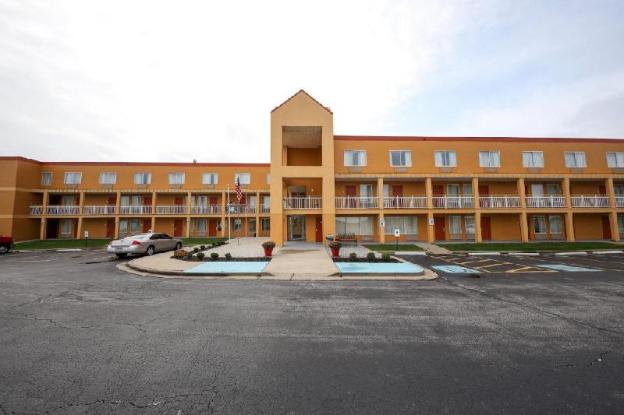 Copley Inn & Suites, Copley - Akron,Copley>>Akron,2.5 star