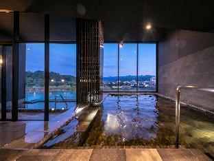 Hitoyoshi Onsen Nabeyahonkan,,3 star