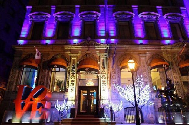 Lhotel Montreal,Saint-Laurent>>Montreal,4 star