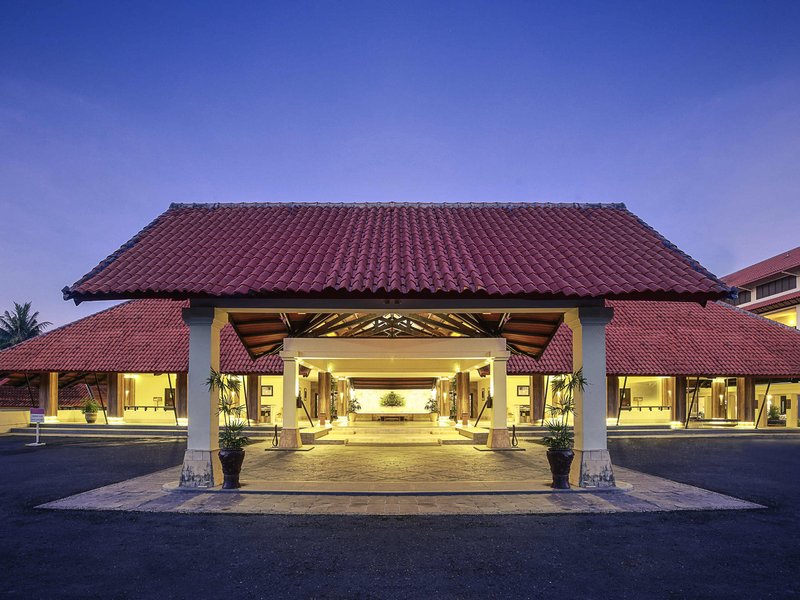 Mercure Manado Tateli Resort And Convention,Manado>>Malalayang,4 star
