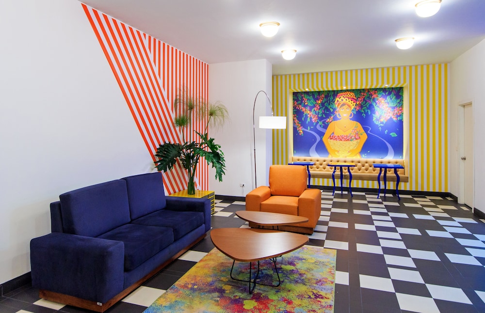 Hotel Pop Art Las Colinas,,3.5 star