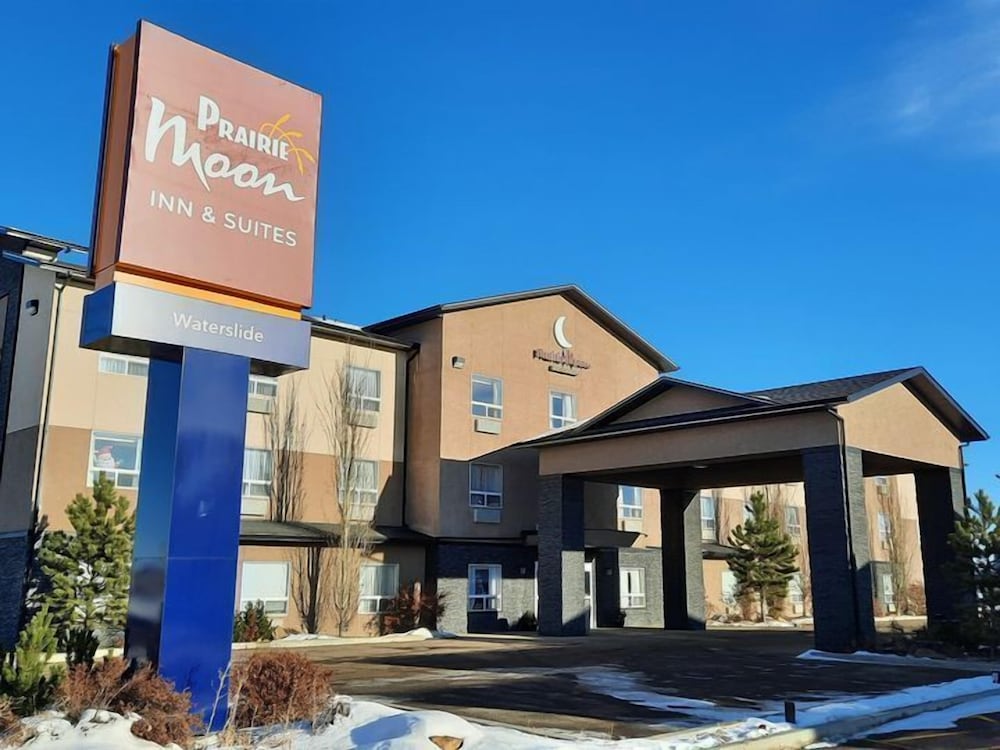 Prairie Moon Inn Sylvan Lake,,2.5 star