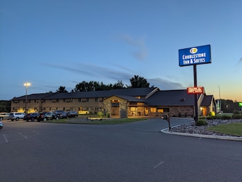 cobblestone inn and suites merrill