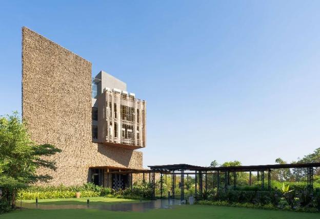 radisson resort and spa lonavala