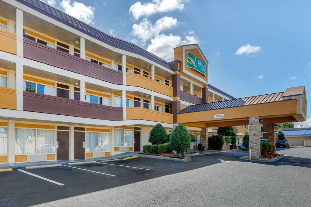 quality inn airport south