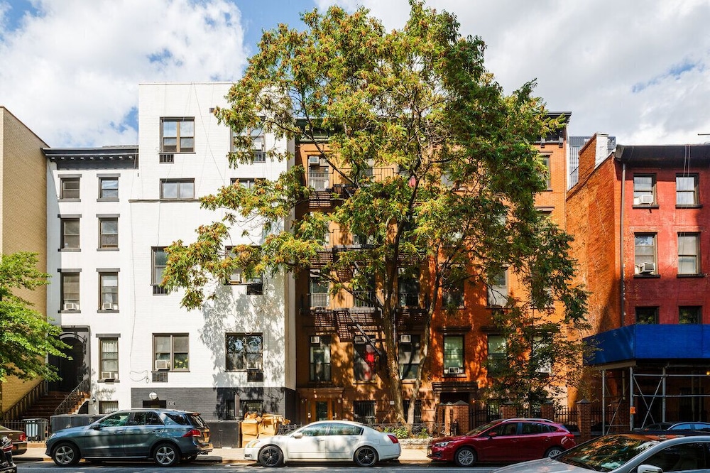 incentra home chelsea hostel