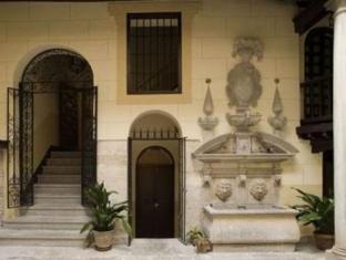 palacio mariana pineda hotel