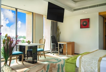 The Regnant,Nirala Nagar,4 star