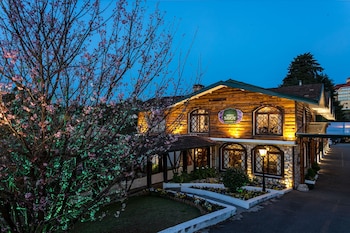 Hotel Savoy Excellence,Campos Do Jordão>>Campos Do Jordao,2.5 star