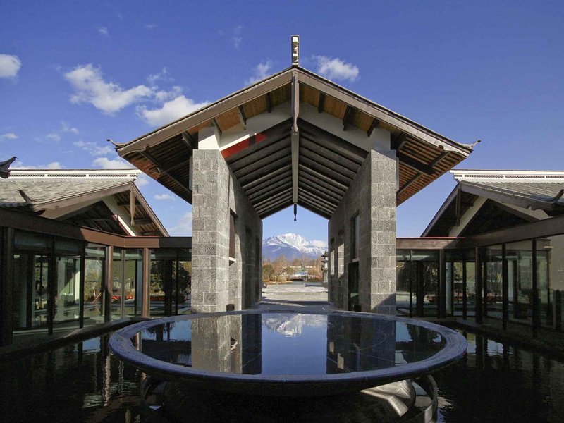 pullman lijiang resort and spa