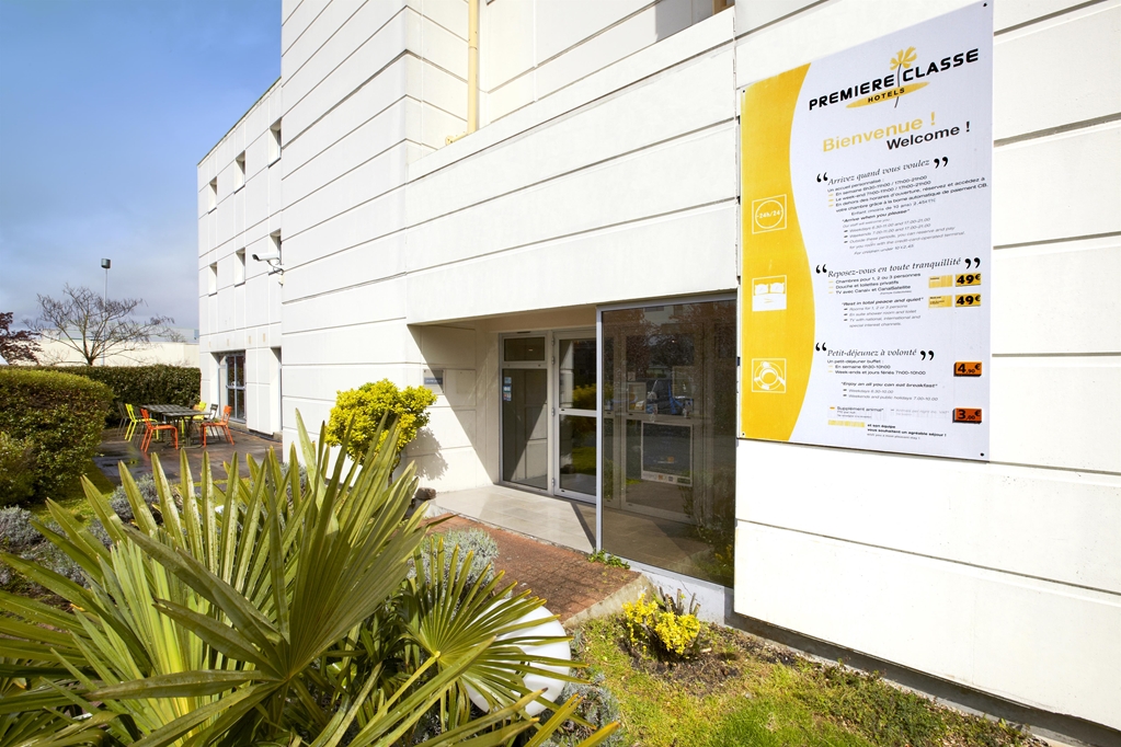 premiere classe bordeaux nord lac