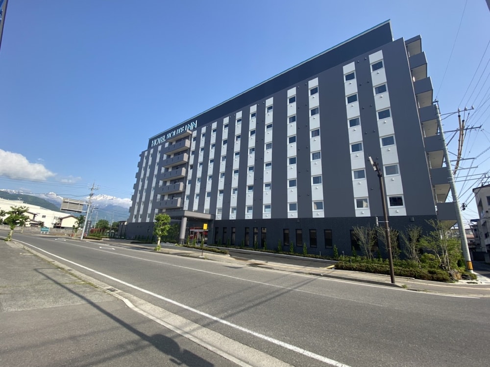 hotel route inn shinano omachi ekimae