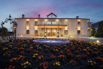 Rusticae Hotel Villa Nazules,,4 star