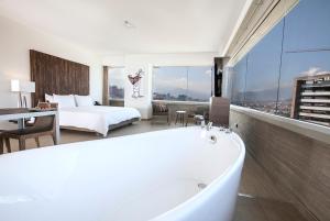 Viaggio Medellin Grand Select,Itagui>>El Poblado,3.5 star